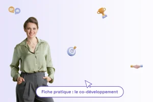 Une femme professionnelle habillée en vert avec une phrase sous elle : "fiche pratique : le codéveloppement" pour illustrer le sujet de l'article